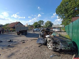 ДТП в Пскове: Один пострадавший в реанимации после столкновения