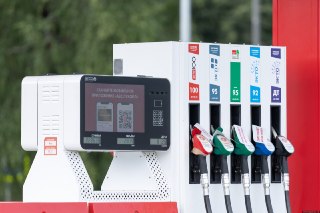 Топливный кризис в Псковской области: губернатор о ситуации